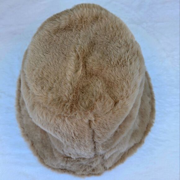 Faux Fur Bucket Hat - Picture 6 of 9